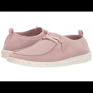 Hey Dude Wendy Knit Rose Size 11/42